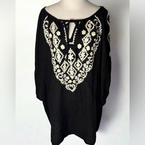 A & A Clothing INC Boho Embroidery Black and White Blouse Womens Size 1X India